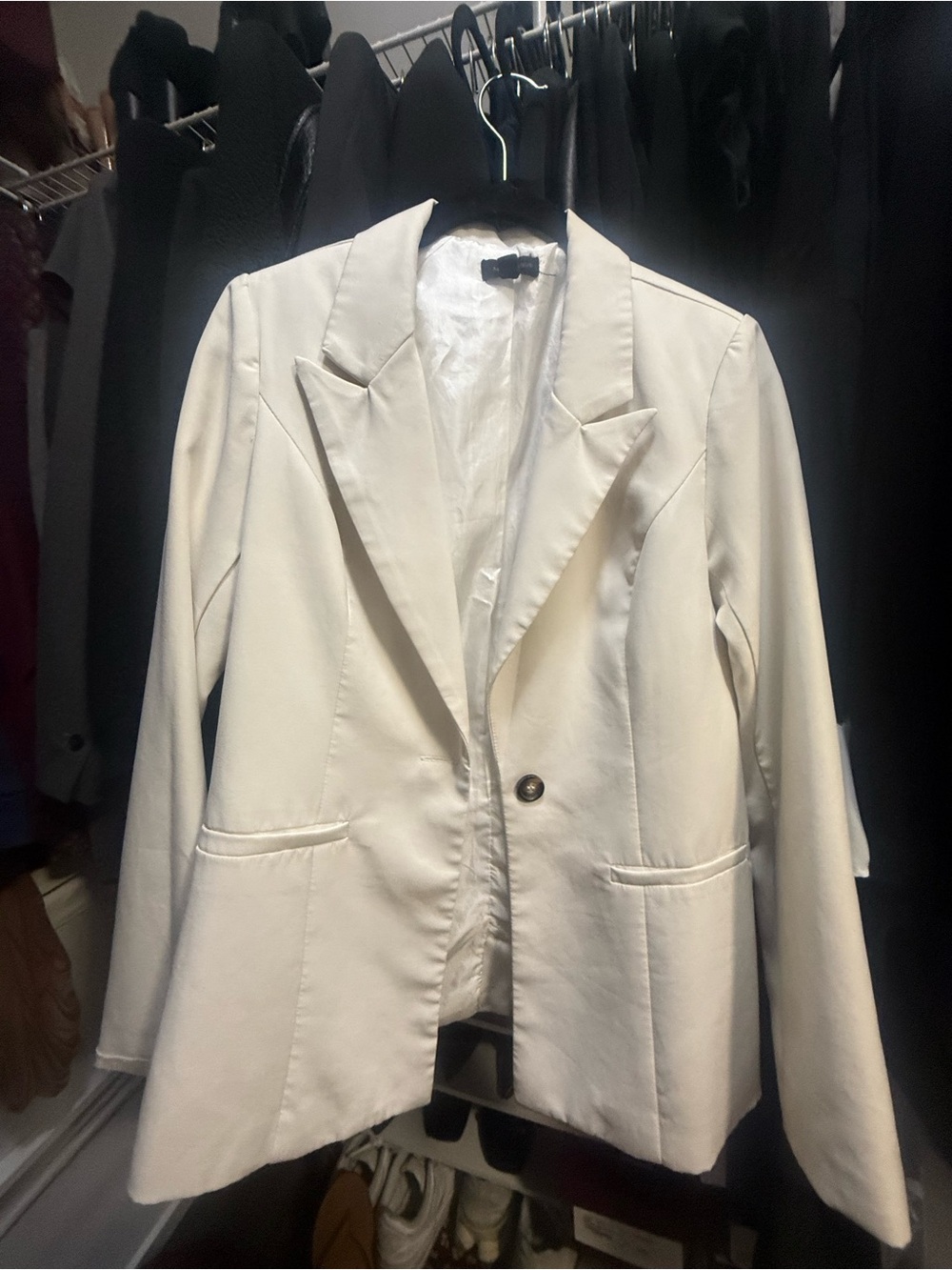 Miss Avenue Cream Single-Button Blazer